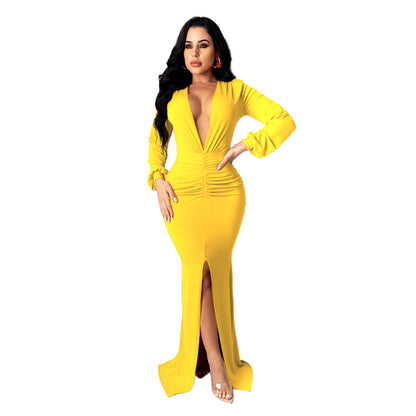 Vestido de noche ajustado con escote en V grande para mujer