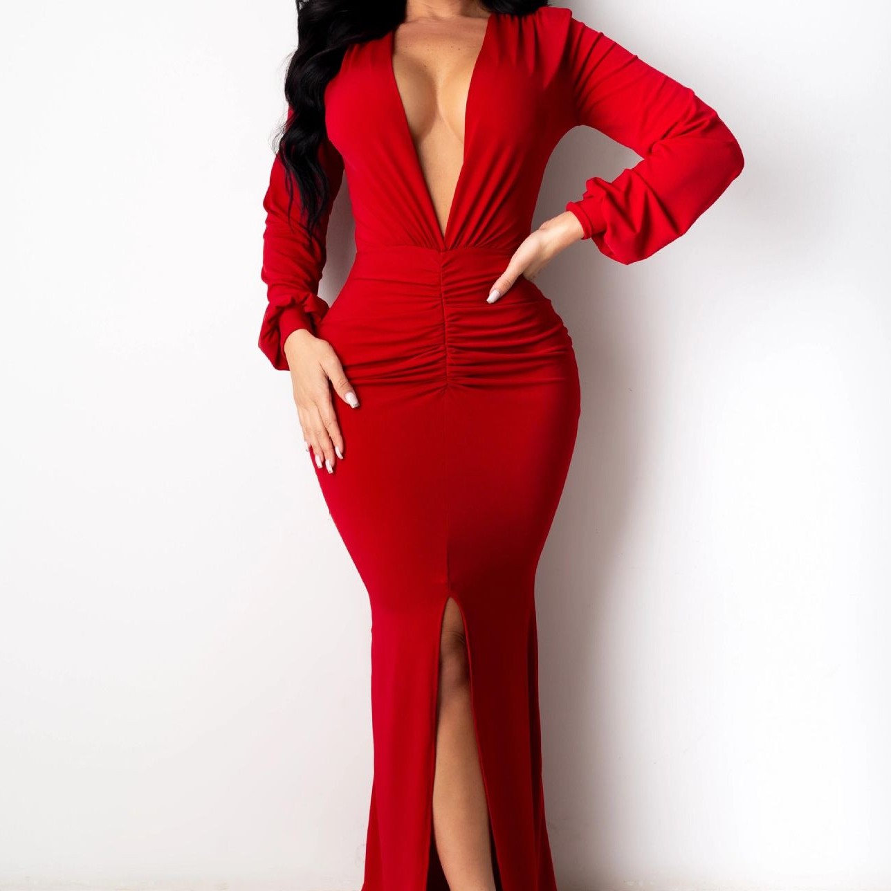 Vestido de noche ajustado con escote en V grande para mujer